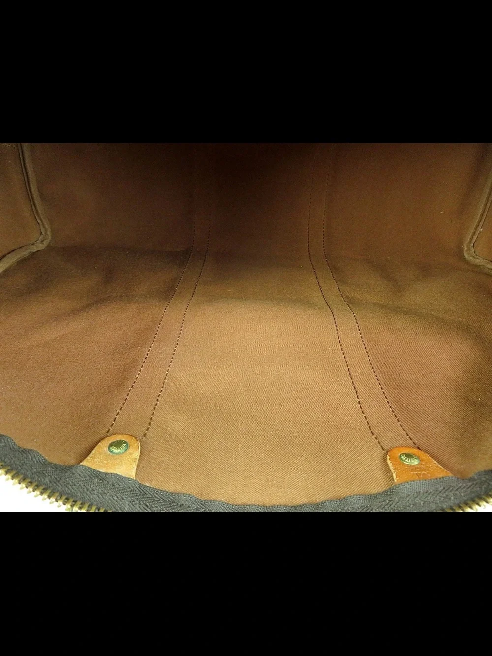 Louis Vuitton distinctive monogram